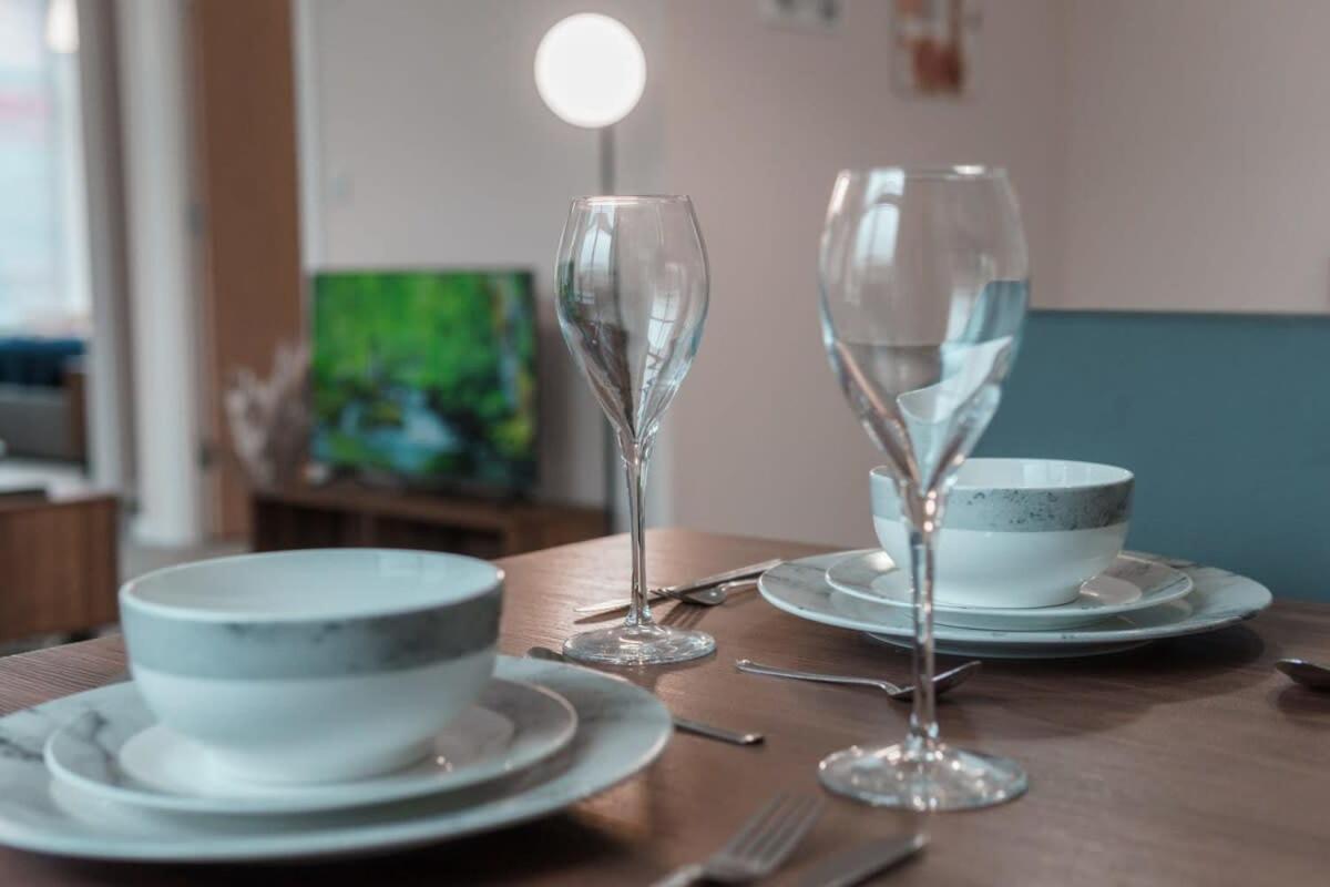 Contemporary 2 Bed Manchester Apartment - Sleeps 4 Dış mekan fotoğraf