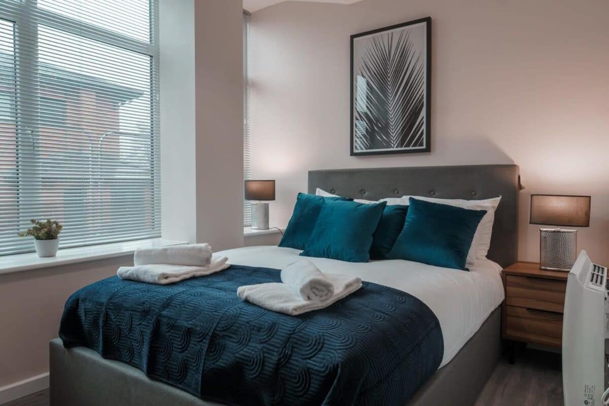 Contemporary 2 Bed Manchester Apartment - Sleeps 4 Dış mekan fotoğraf